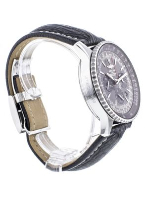 BREITLING Navitimer 01 Manufacture Limited Edition
