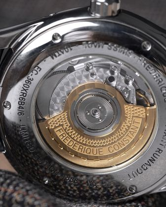 FREDERIQUE CONSTANT Runabout Phase de lune