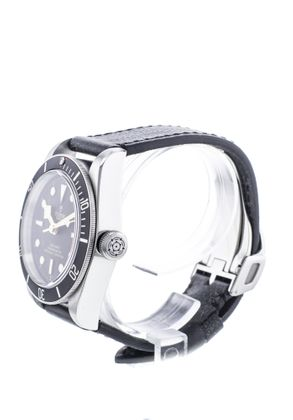 TUDOR Black Bay