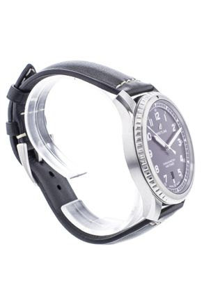 BREITLING Navitimer 8