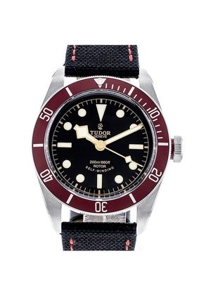 TUDOR Black Bay Red
