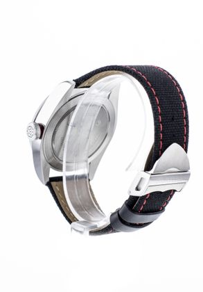 TUDOR Black Bay Red