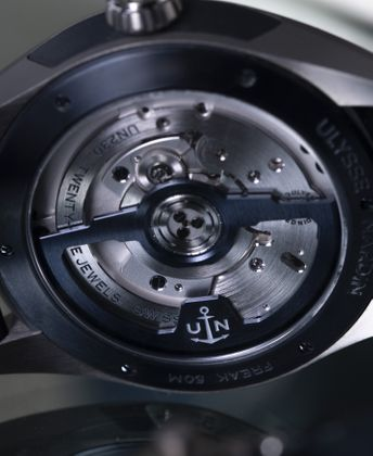 ULYSSE NARDIN Freak X