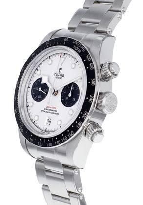 TUDOR Black Bay Chrono