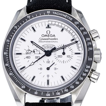 OMEGA Speedmaster Apollo 13 Silver Snoopy Award