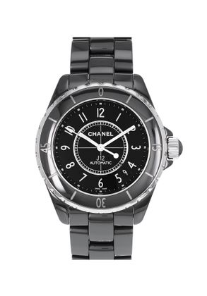 CHANEL J12 38 mm