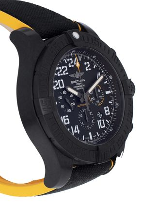 BREITLING Avenger Hurricane