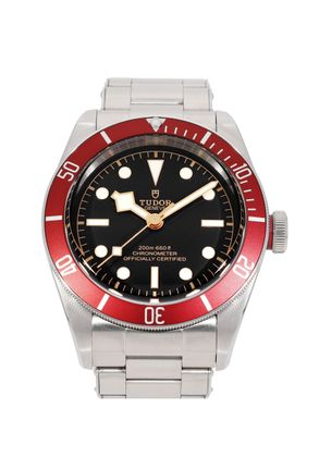 TUDOR Black Bay Red