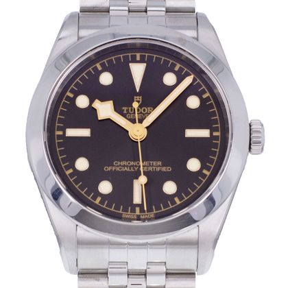 TUDOR Black Bay