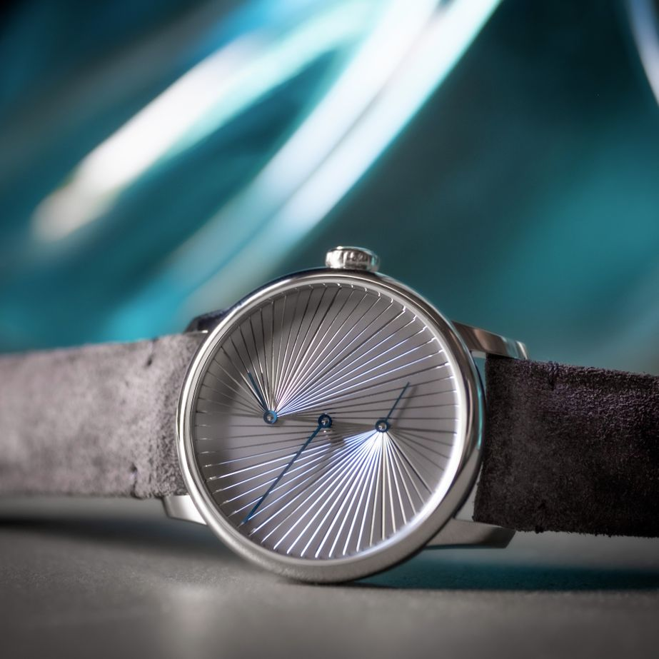 LOUIS ERARD Régulateur 85237AA53.BVA33 - Pre-owned - Louis Erard & Atelier  Oï Steel watch