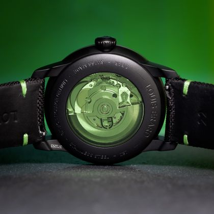 LOUIS ERARD Régulateur Louis Erard & Label Noir