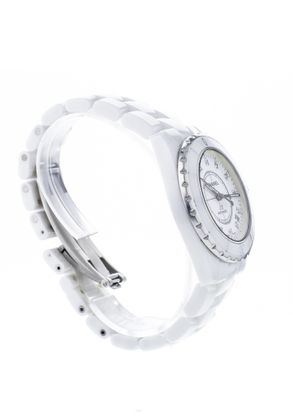 CHANEL J12 Blanche Diamants