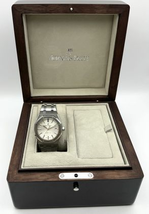 AUDEMARS PIGUET Royal Oak