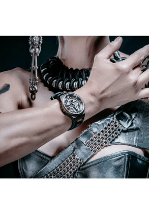 BOMBERG Bolt-68 Neo Spartacus