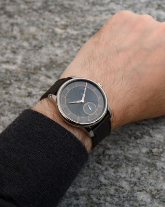 LOUIS ERARD Excellence La Petite Seconde Metropolis Louis Erard x The Horophile