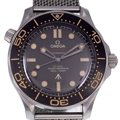 OMEGA Seamaster 300 Diver "007"