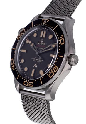 OMEGA Seamaster 300 Diver "007"