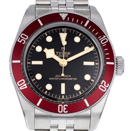 TUDOR Black Bay