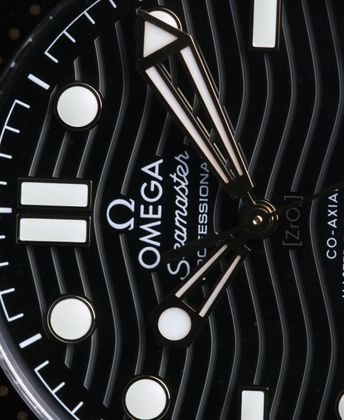 OMEGA Seamaster 300 Diver Co-Axial Master Chronometer