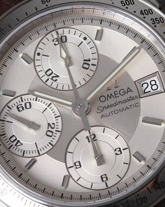 OMEGA Speedmaster Date
