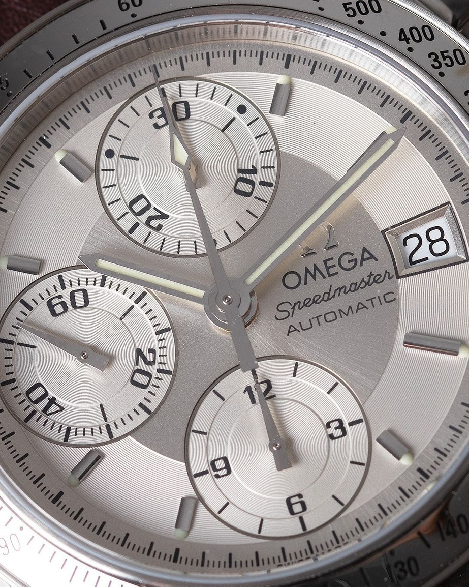 OMEGA Speedmaster Date