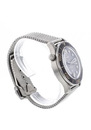 OMEGA Seamaster Diver 300 m Edition 007