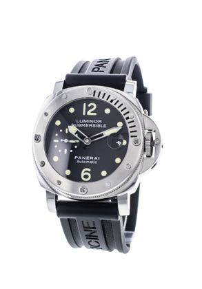 PANERAI Luminor Submersible