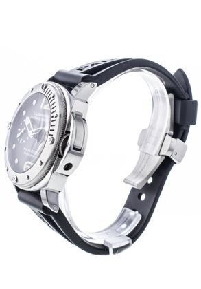 PANERAI Luminor Submersible