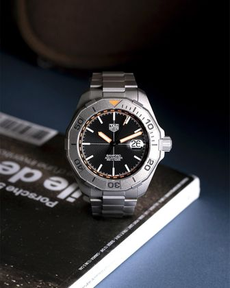 TAG HEUER Aquaracer X Bamford