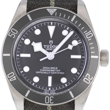TUDOR Black Bay 58 925