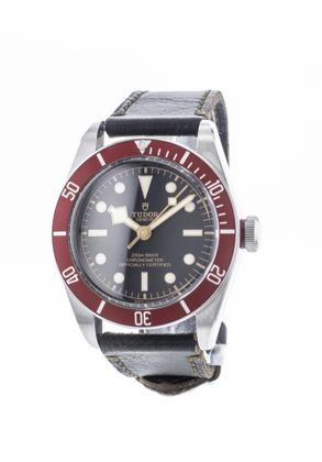 TUDOR Black Bay